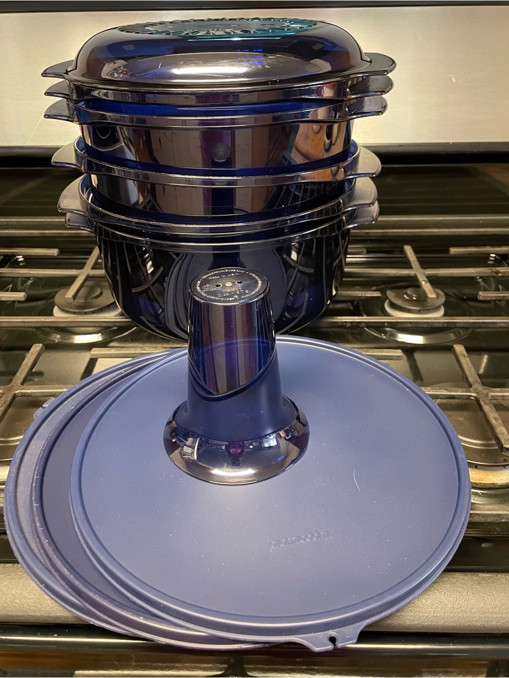 Tupperware Stack Cooker plus set - Picture 2 of 2